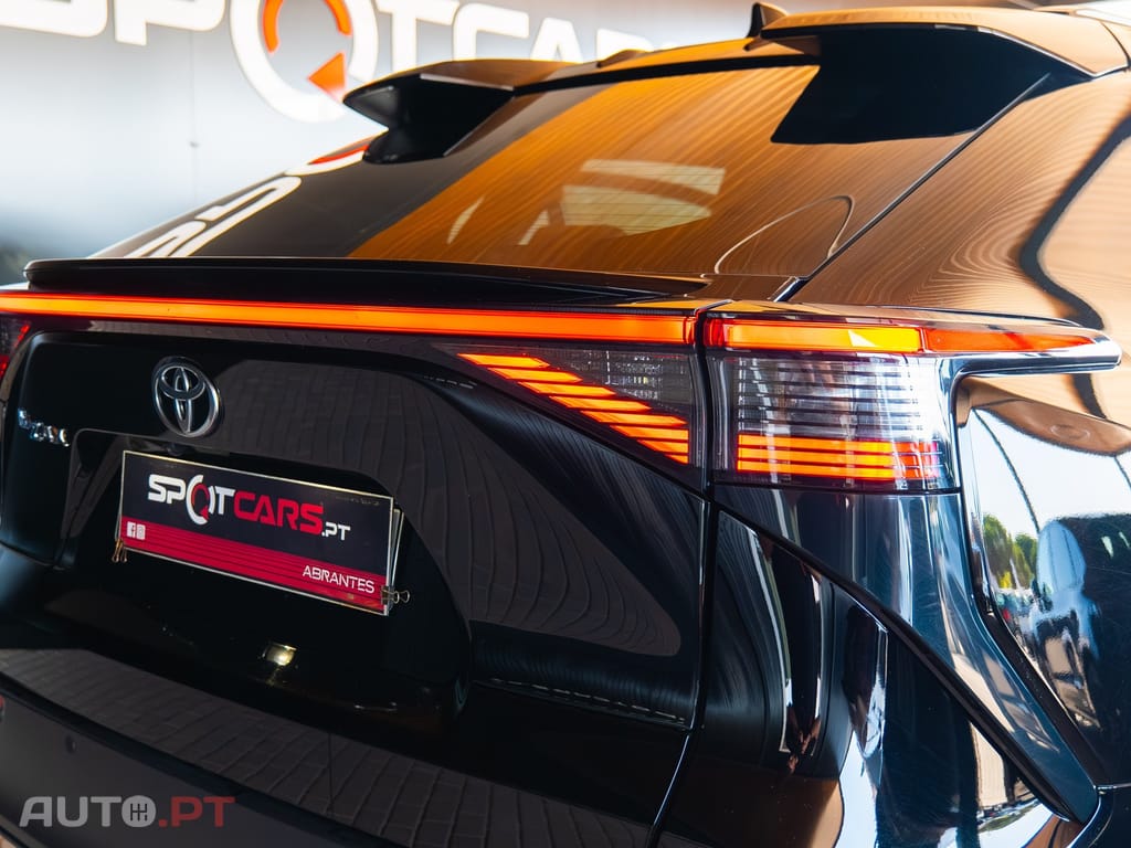 Toyota bZ4X 71,4 kWh Exclusive