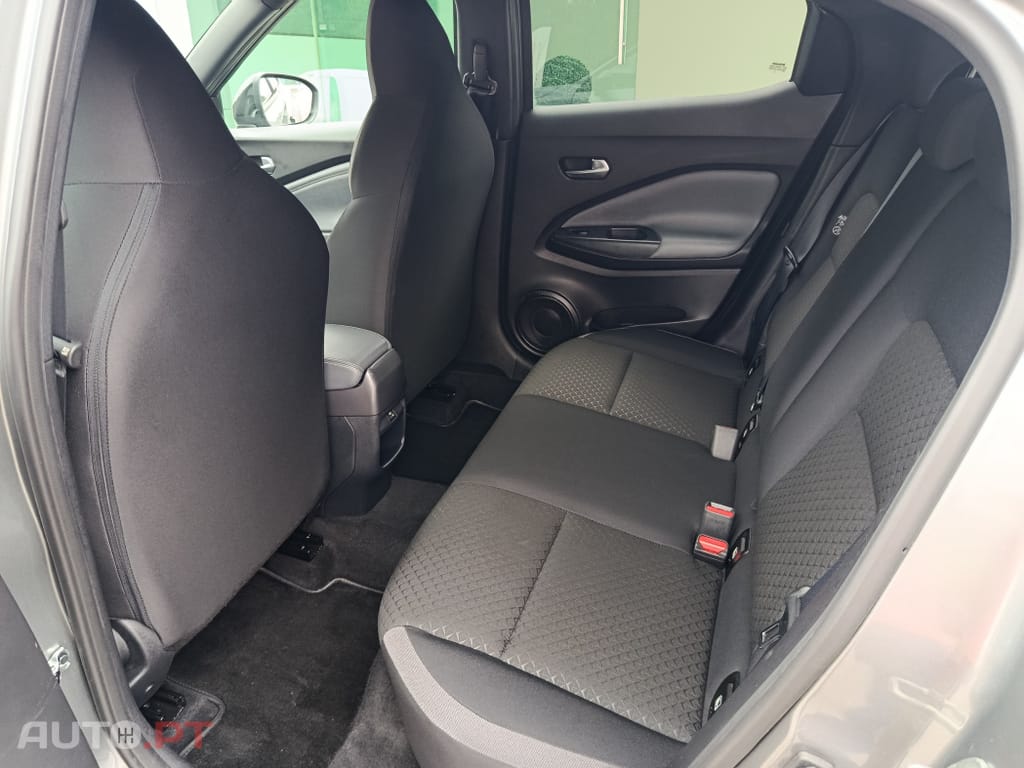 Nissan Juke 1.0 DIG-T N-Connecta