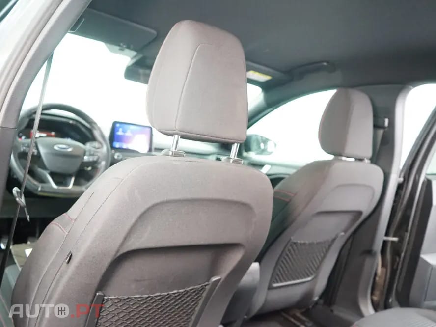 Ford Focus 1.5 TDCi EcoBlue ST-Line