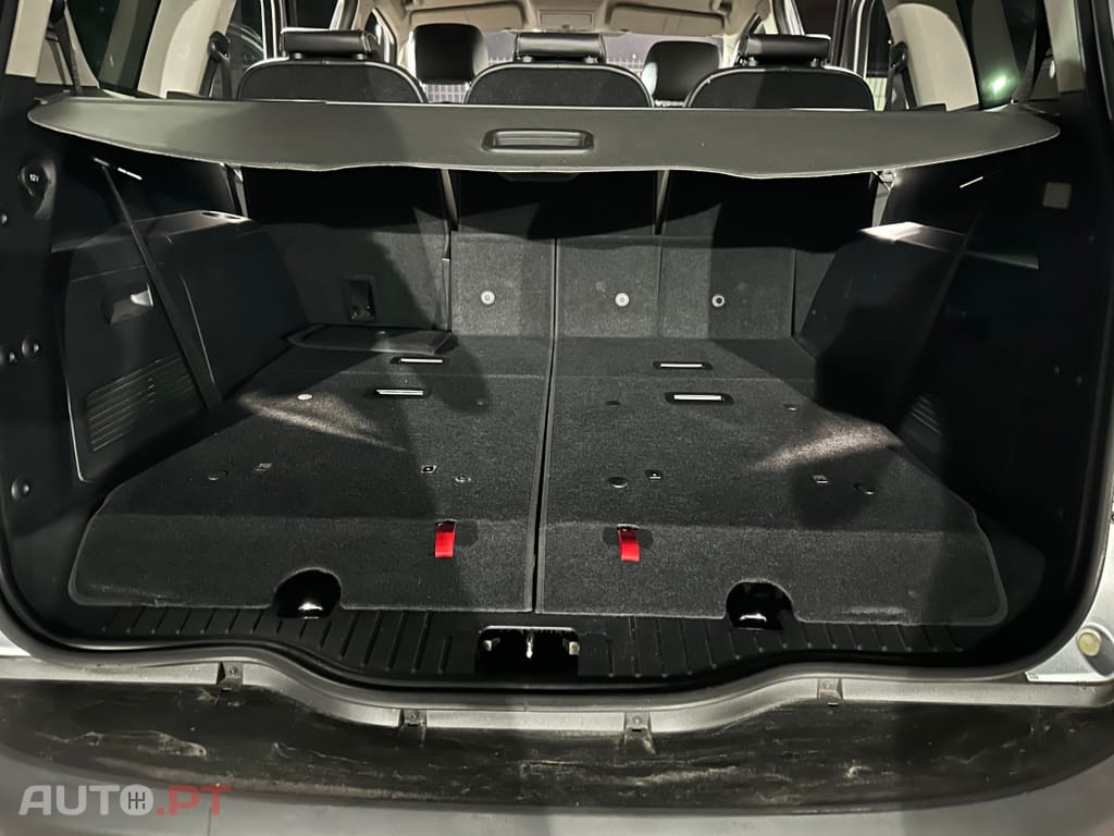 Ford S-Max 1.8 TDCi Trend 7L