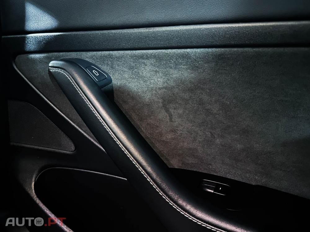 Tesla Model 3 Standard Range Plus RWD