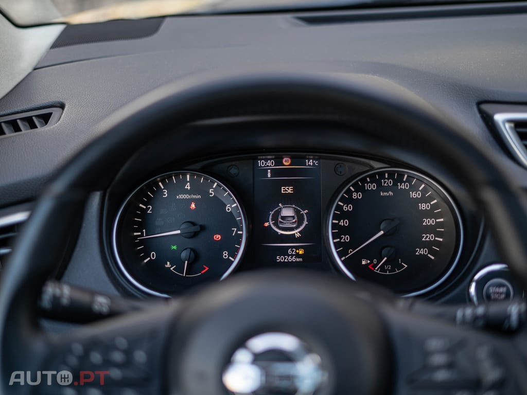 Nissan Qashqai 1.2 DIG-T N-Connecta 18