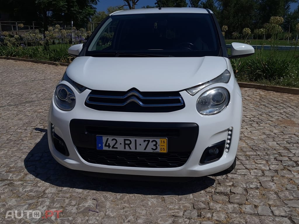 Citroen C1 1.2 VTi Shine