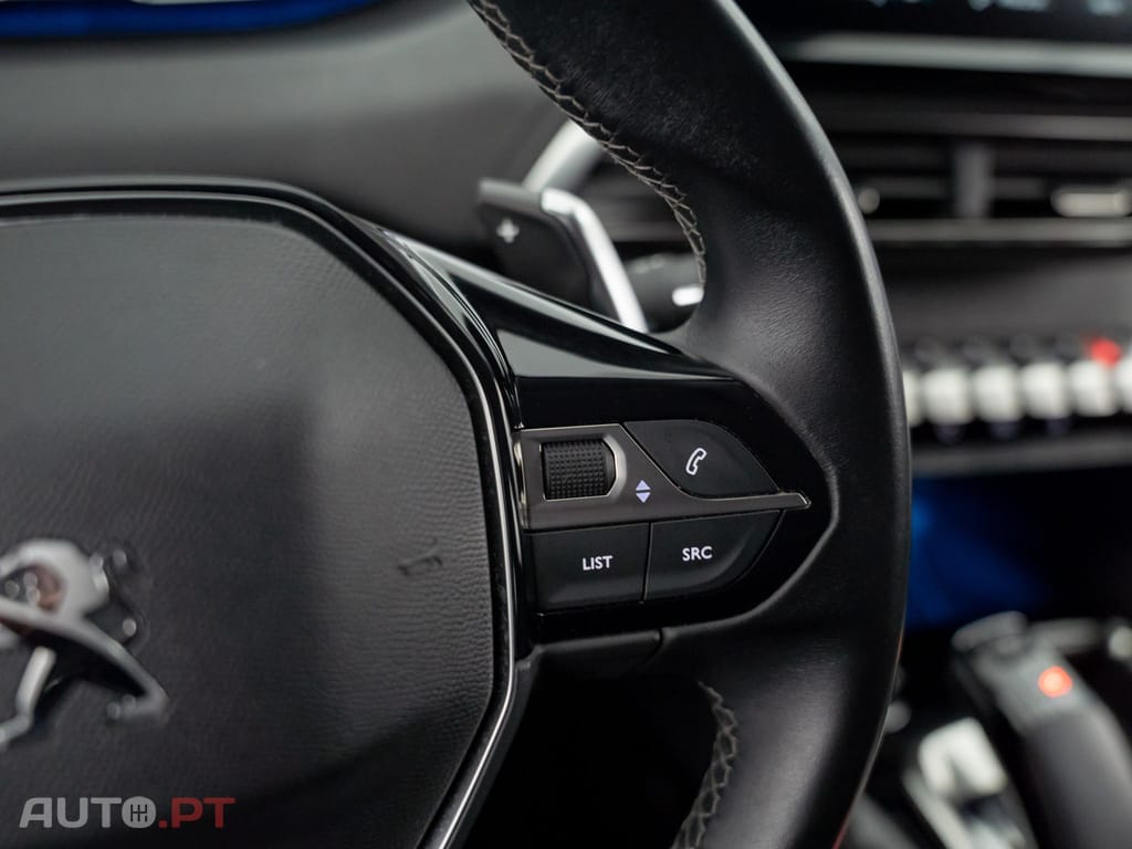 Peugeot 3008 1.6 Hybrid Allure Pack e-EAT8