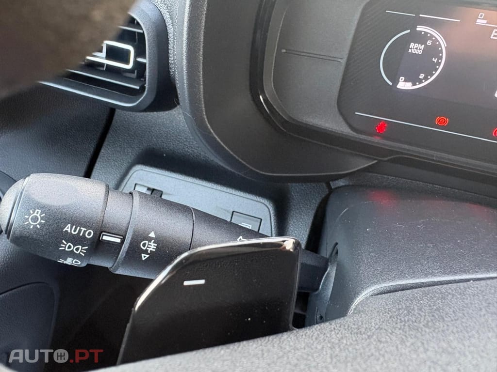 Opel Combo 1.5 Blue Hdi EAT6