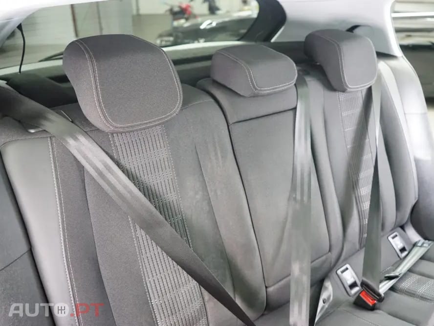 Peugeot 308 SW 1.2 PureTech Business Line