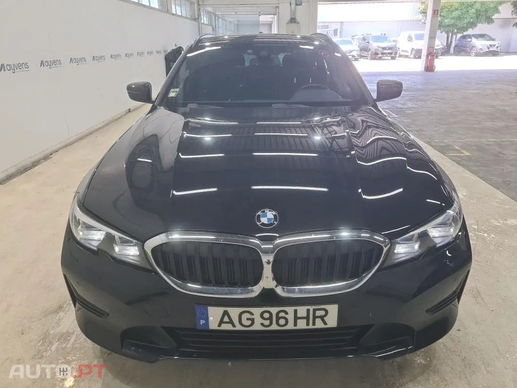 BMW 320 e Touring Corporate Edition Auto