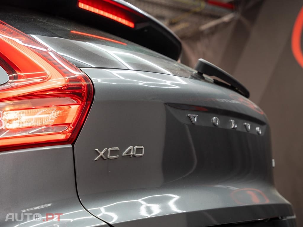 Volvo XC40 2.0 D3 Momentum