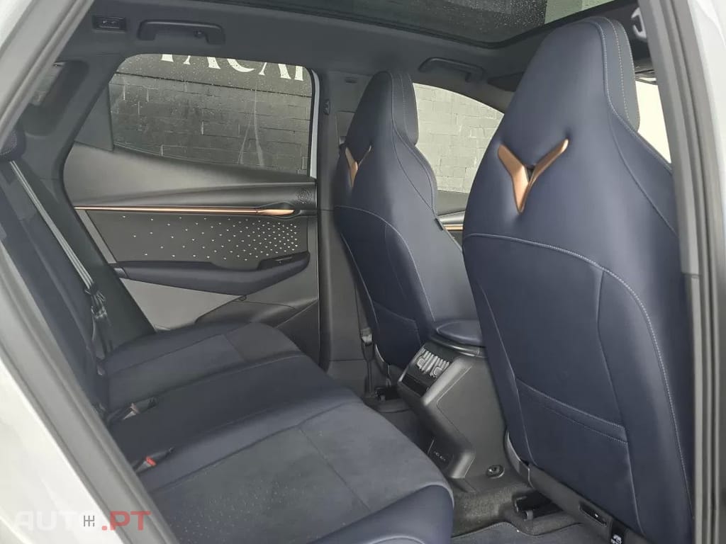 Cupra Tavascan 77 kWh VZ