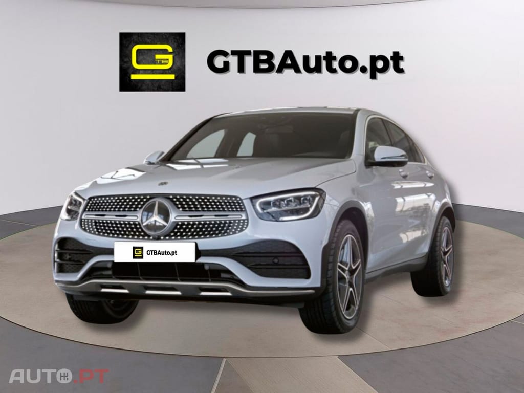 Mercedes-Benz GLC 300 I.V.A DEDUTÍVEL e4M Coupe AMG