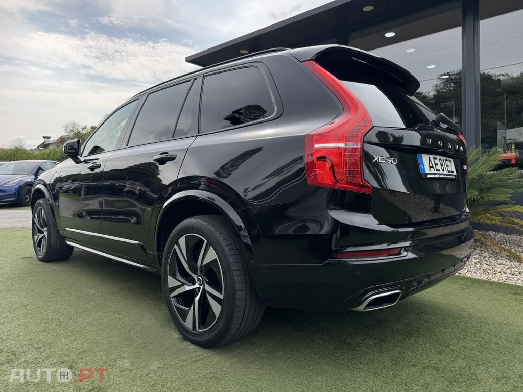 Volvo XC90 2.0 T8 PHEV R-Design AWD