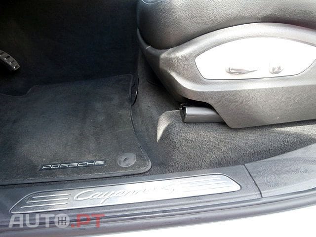 Porsche Cayenne S  400cv