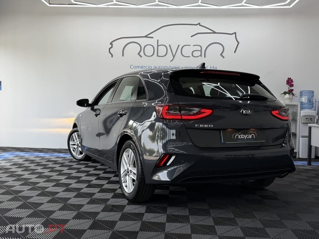 Kia Ceed 1.0 T-GDI Drive