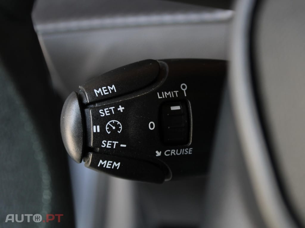 Peugeot 208 1.2 PureTech Active