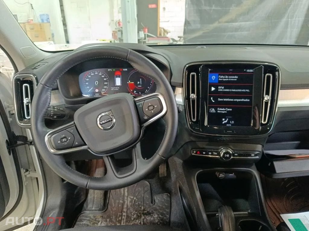Volvo XC40 1.5 T5 PHEV Momentum