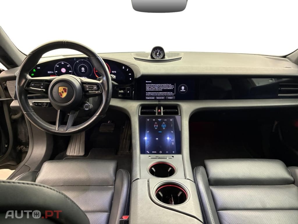 Porsche Taycan CT 4