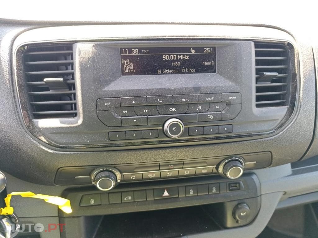 Peugeot Expert 1.5 Bluehdi L2H1 Pro Standard - IVA Dedutível