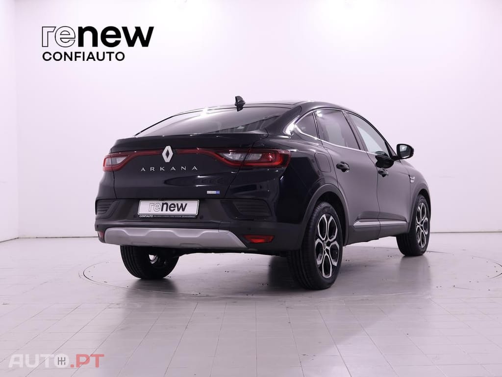 Renault Arkana 1.6 E-Tech Intens
