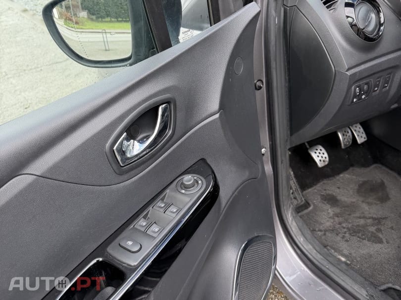 Renault Captur ENERGY TCe 120 Elysee