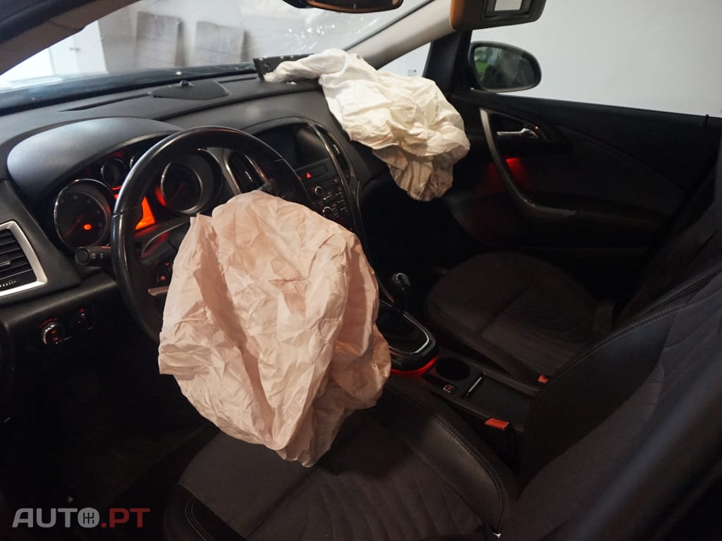 Opel Astra Sports Tourer Cosmo 1.6 CDTI