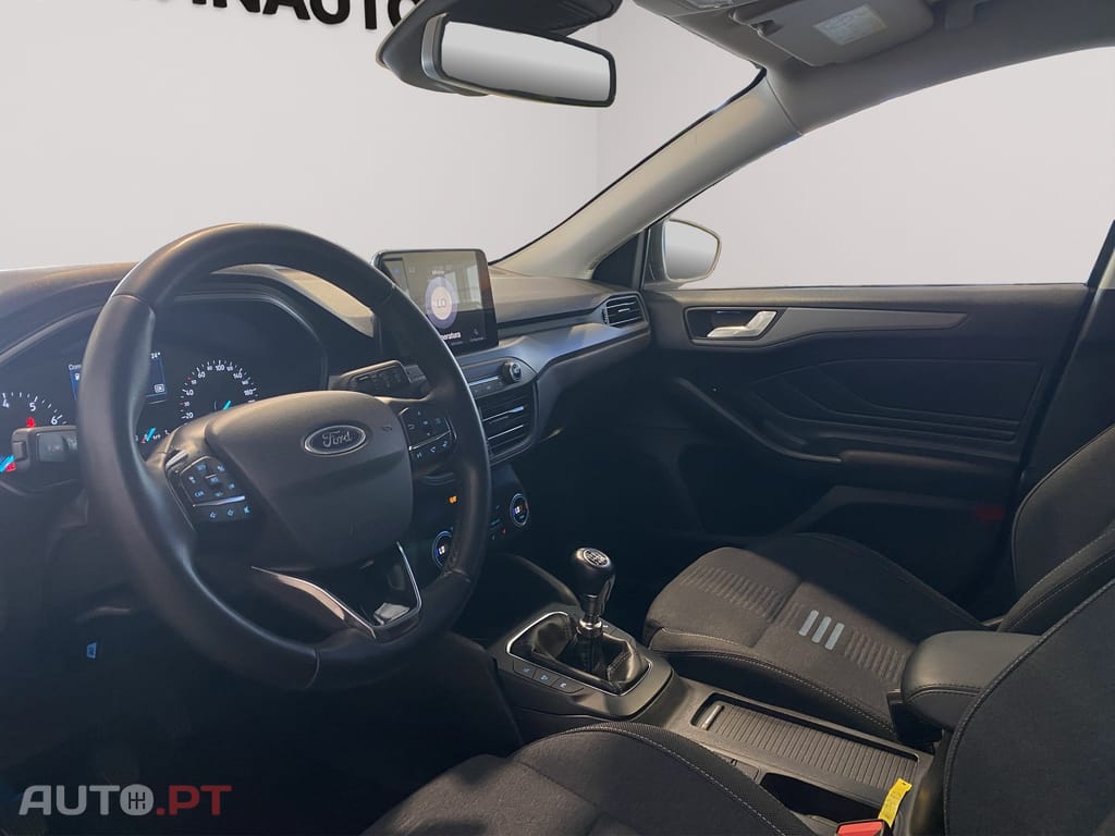 Ford Focus 1.0 EcoBoost MHEV Active
