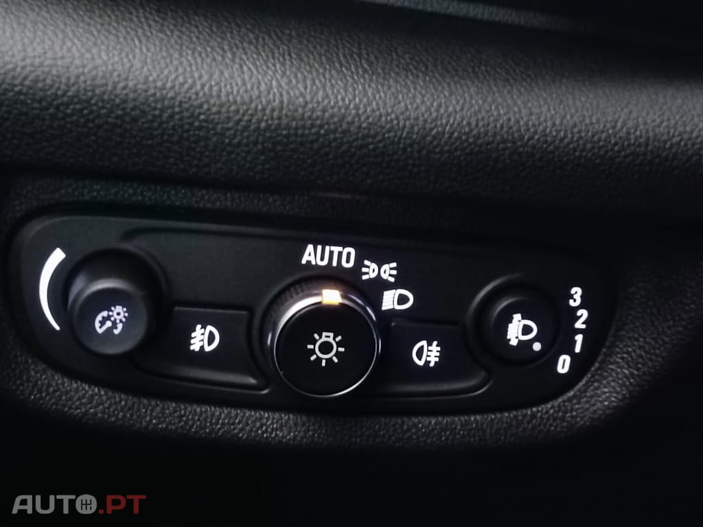 Opel Insignia 1.5 D Business Edition