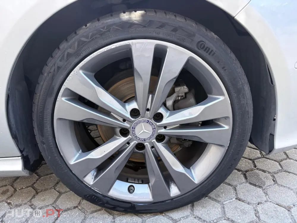 Mercedes-Benz CLA 180 d Shooting Brake Urban Aut.