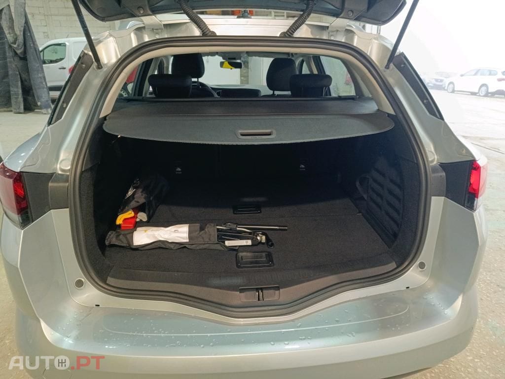 Renault Mégane Sport Tourer 1.5 Blue dCi Limited EDC