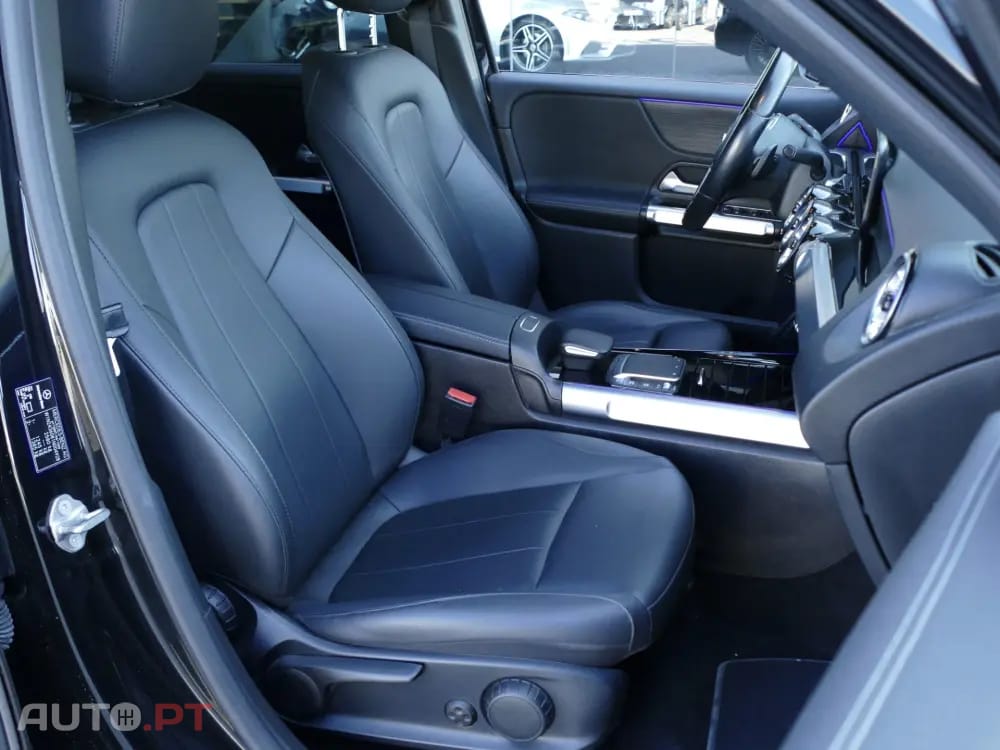 Mercedes-Benz EQB 300 4Matic