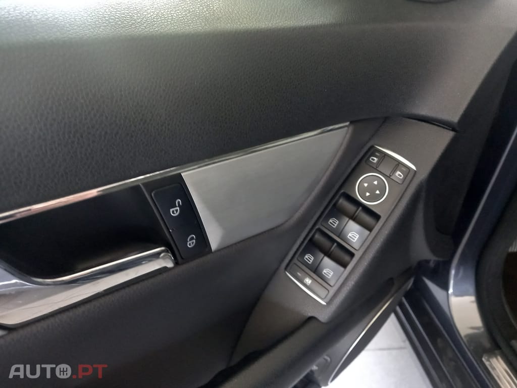 Mercedes-Benz C 200 CDi Avantgarde BlueEfficiency