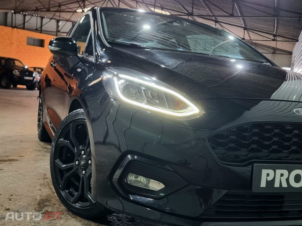 Ford Fiesta 1.0 EcoBoost ST-Line
