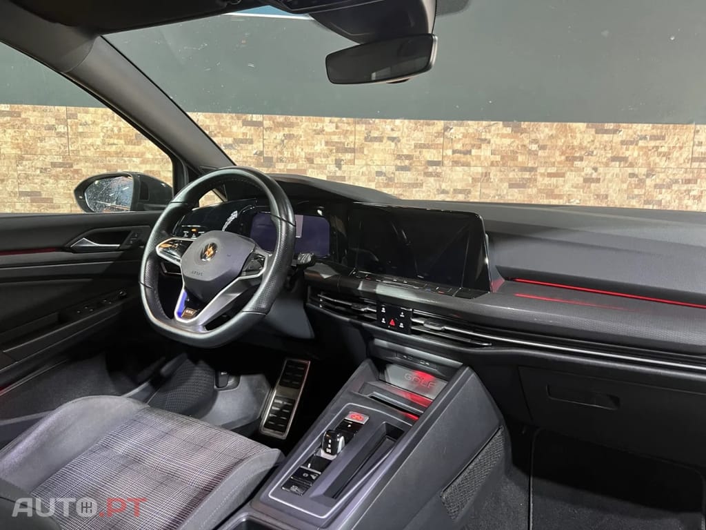 Volkswagen Golf VIII 1.4 GTE Plug-in Hybrid