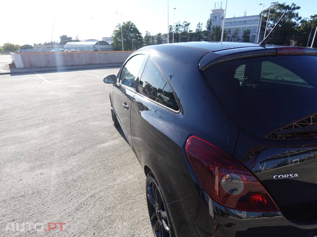 Opel Corsa 1.3 CDTi Black Edition