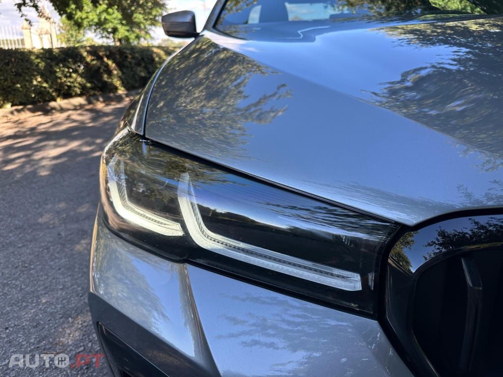 BMW 530 e Pack 50 anos BMW M