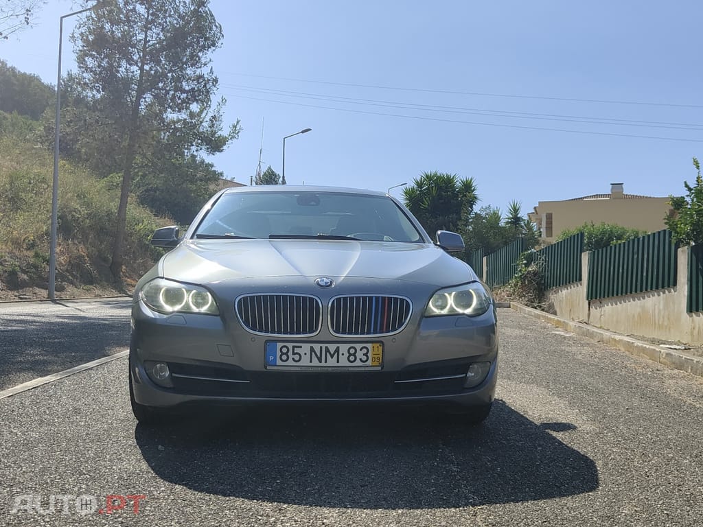 BMW 520 520d Luxury BluePerformance Bose Sport Auto
