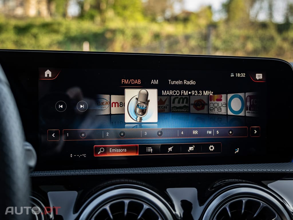 Mercedes-Benz CLA 250 e AMG Line