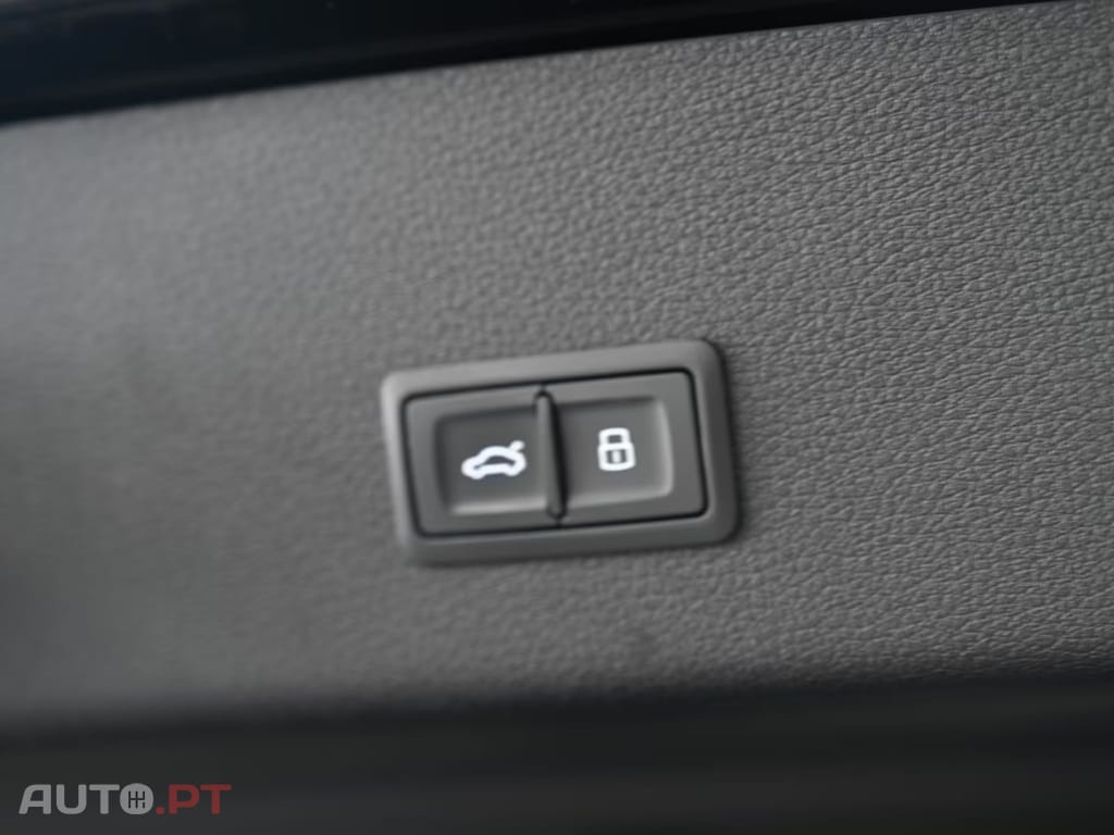 Audi E-Tron 50 Quattro S Line 96 % I.V.A DEDUTIVEL