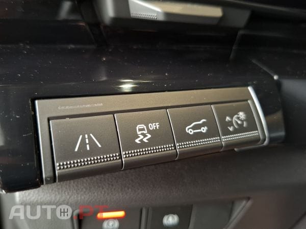 Renault Austral 1.2 E-Tech full hybrid 200 Iconic E. Al.