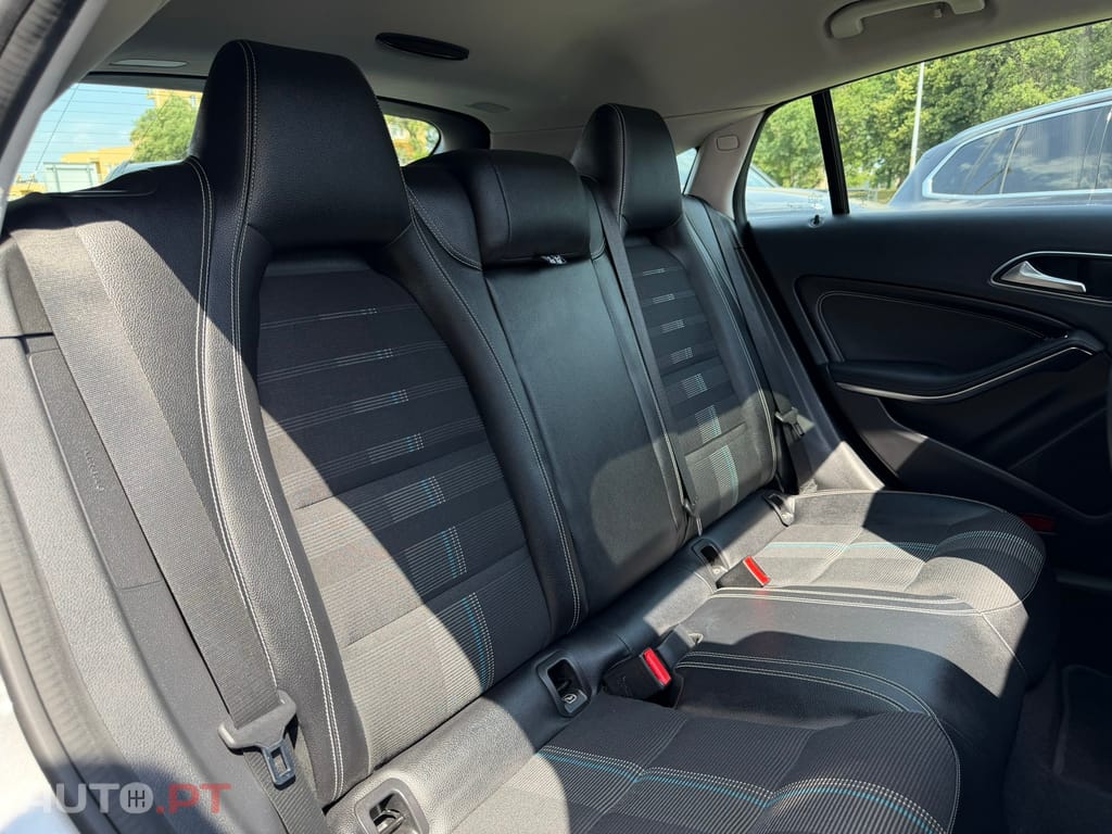 Mercedes-Benz CLA 180 d Shooting Brake Urban