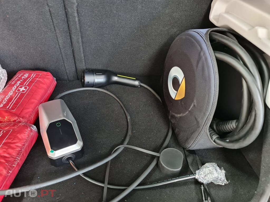 Smart ForFour Outro