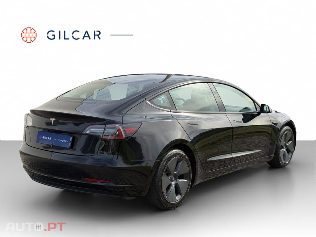 Tesla Model 3 RWD