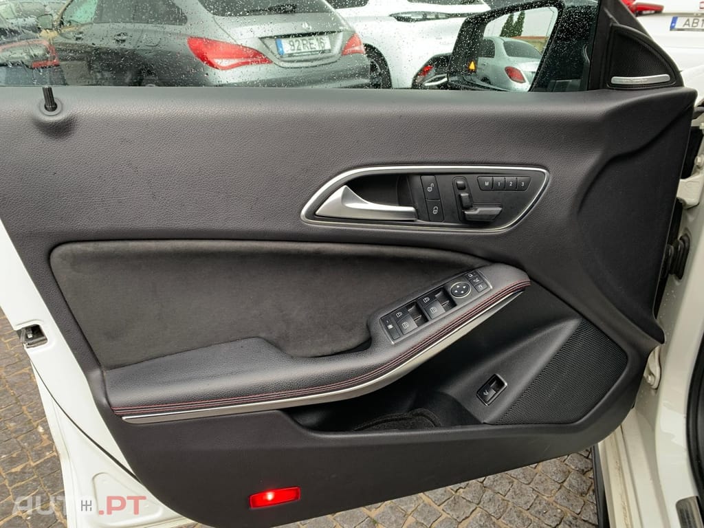 Mercedes-Benz CLA 45 AMG 4-Matic