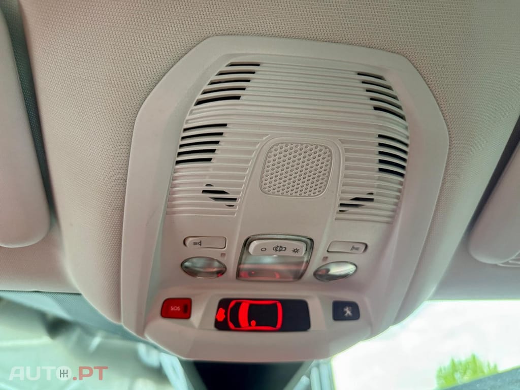 Peugeot 3008 1.6 BlueHDi Style EAT6