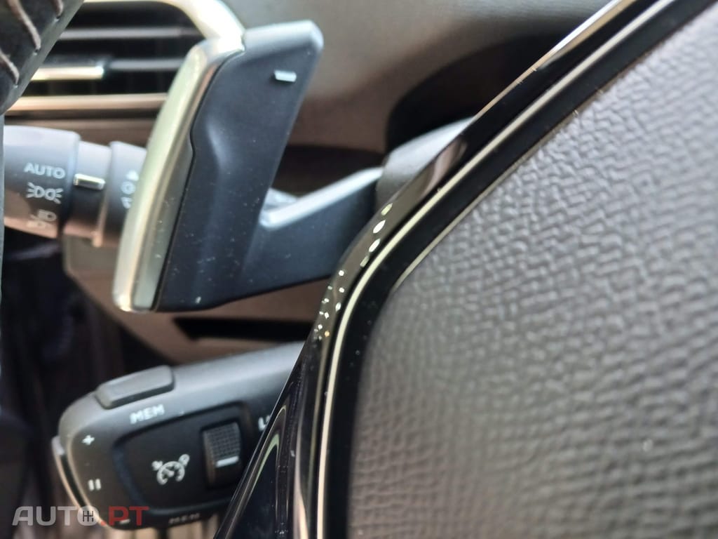 Peugeot 3008 1.5 BlueHDi Allure Pack EAT8
