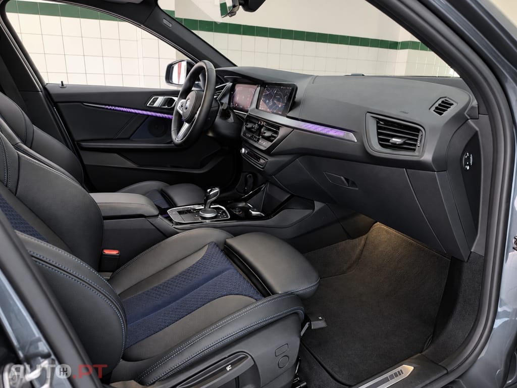 BMW 116 d Pack Desportivo M Auto