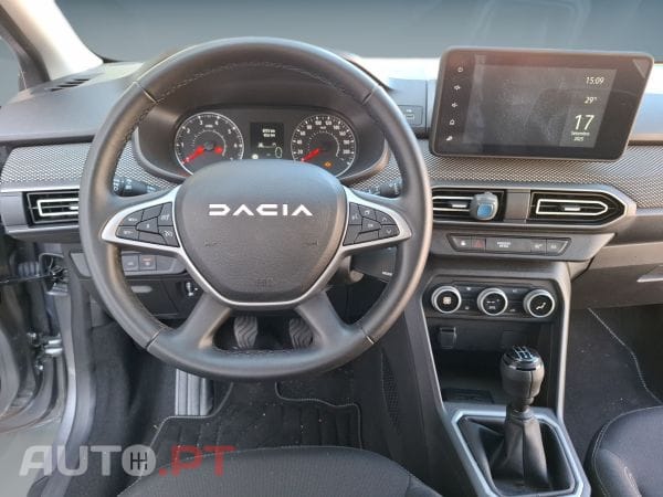 Dacia Sandero ECO-G 100 Bi-Fuel Journey