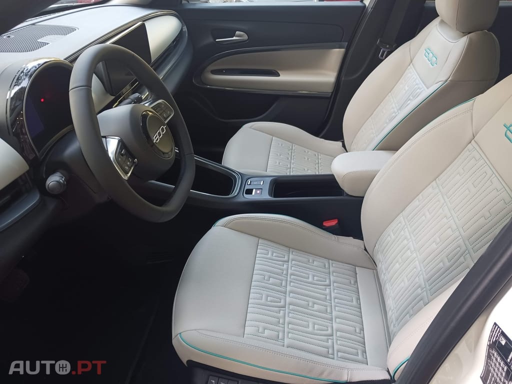 Fiat 600e 54 kWh La Prima
