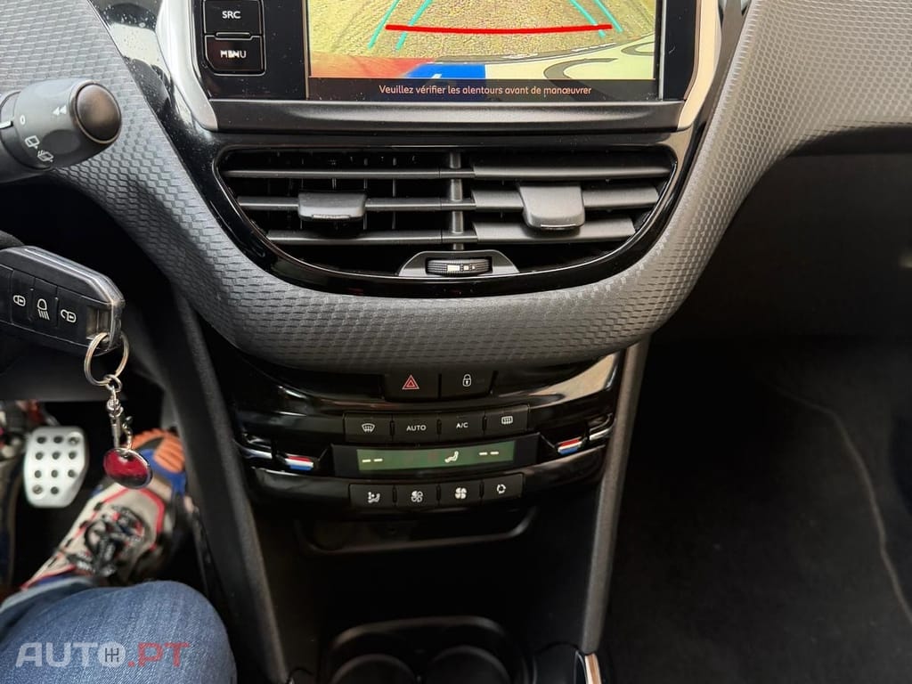 Peugeot 2008 1.2 PureTech GT Line EAT6