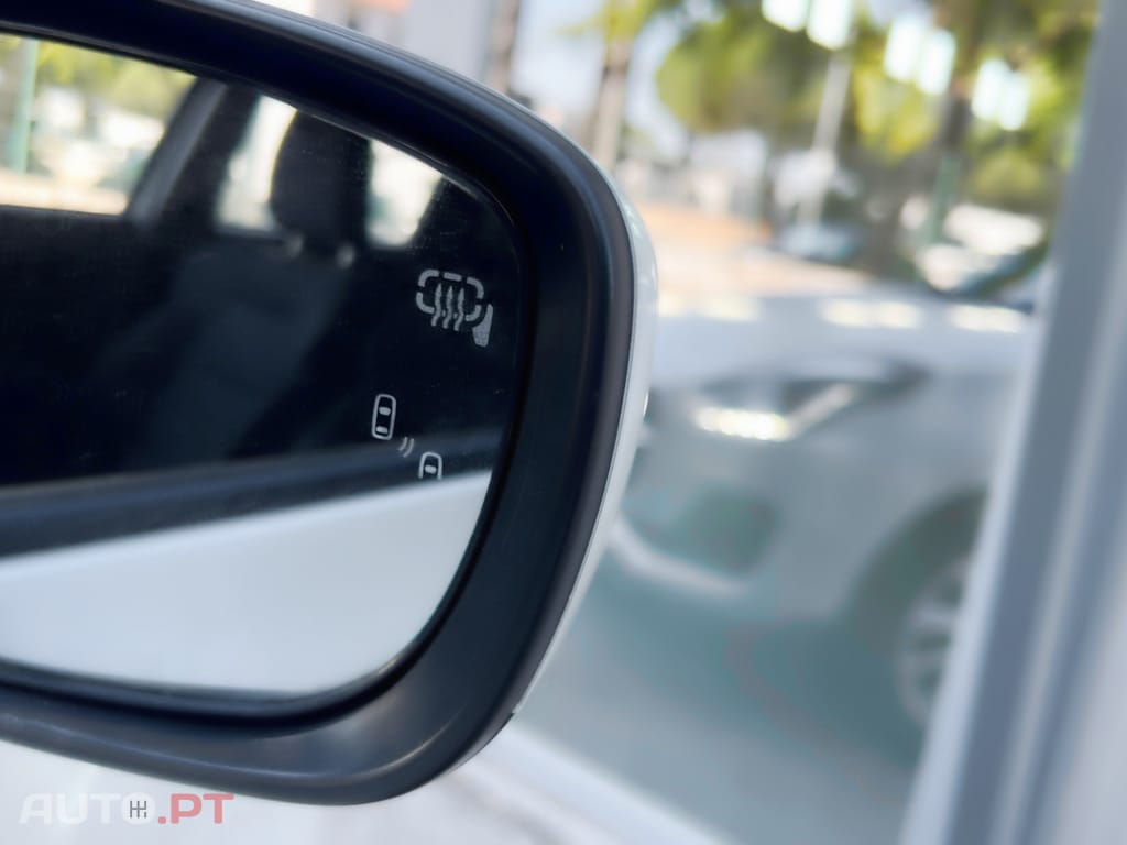 Suzuki Swift HYBRID Sport