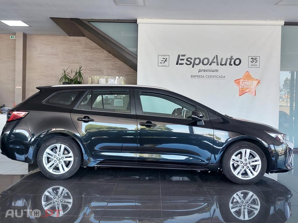Toyota Corolla Touring Sports 1.8 Hybrid Comfort